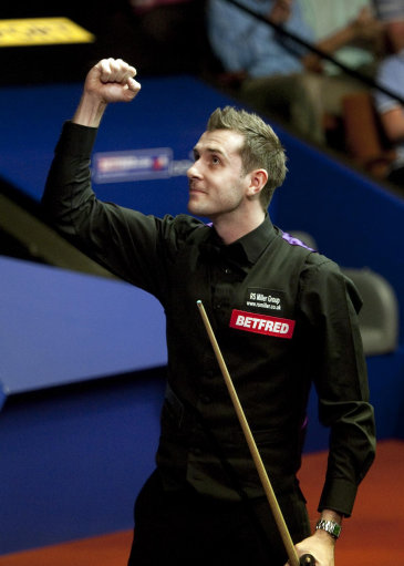 并揭示他们 并揭示他们